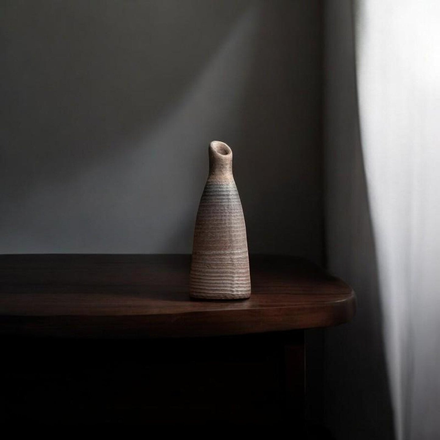 Vase en Céramique - NeoAntiqueVase™ - Flacon à Bec Latéral - Ma Maison Rêvée