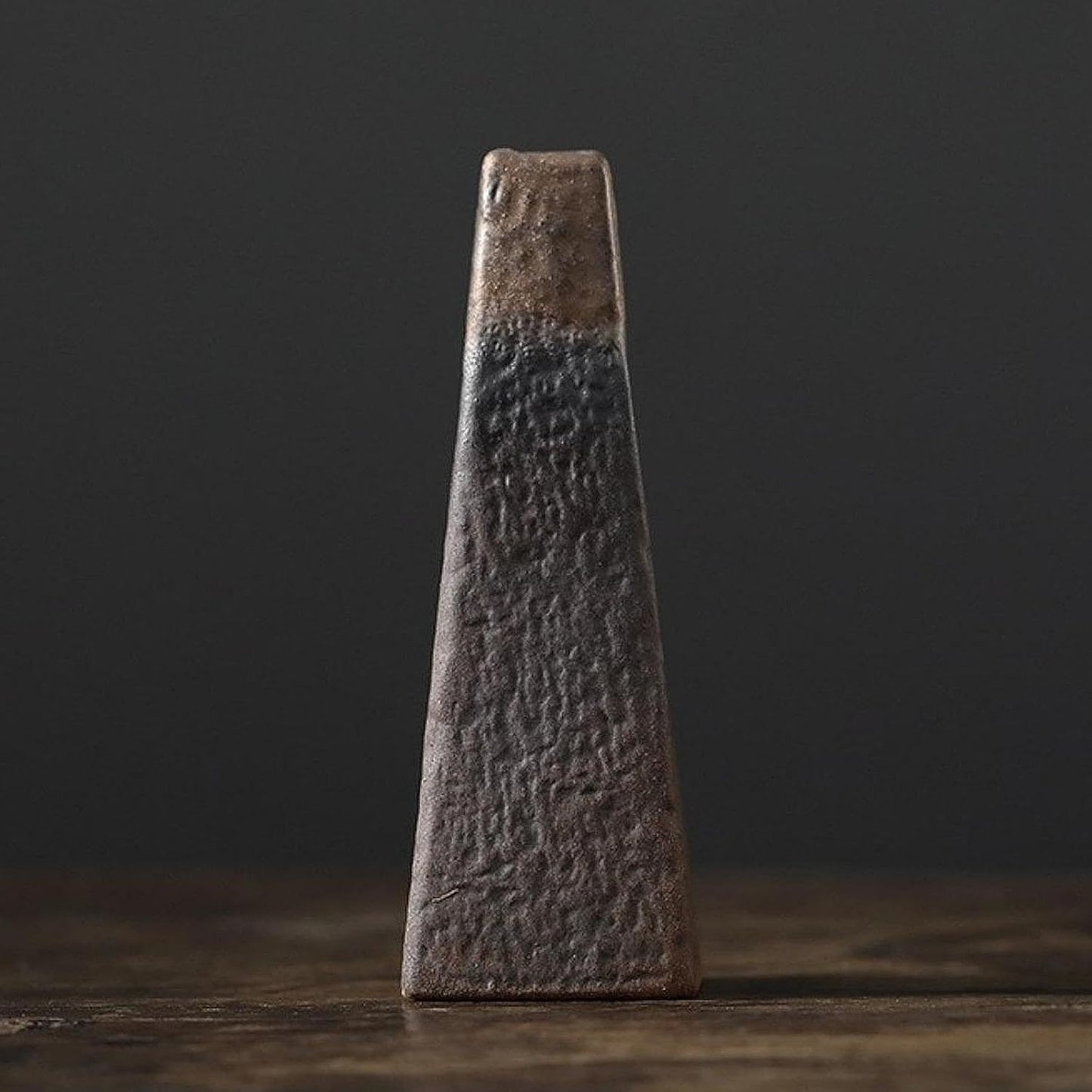 Vase en Céramique - NeoAntiqueVase™ - Obélisque - Ma Maison Rêvée